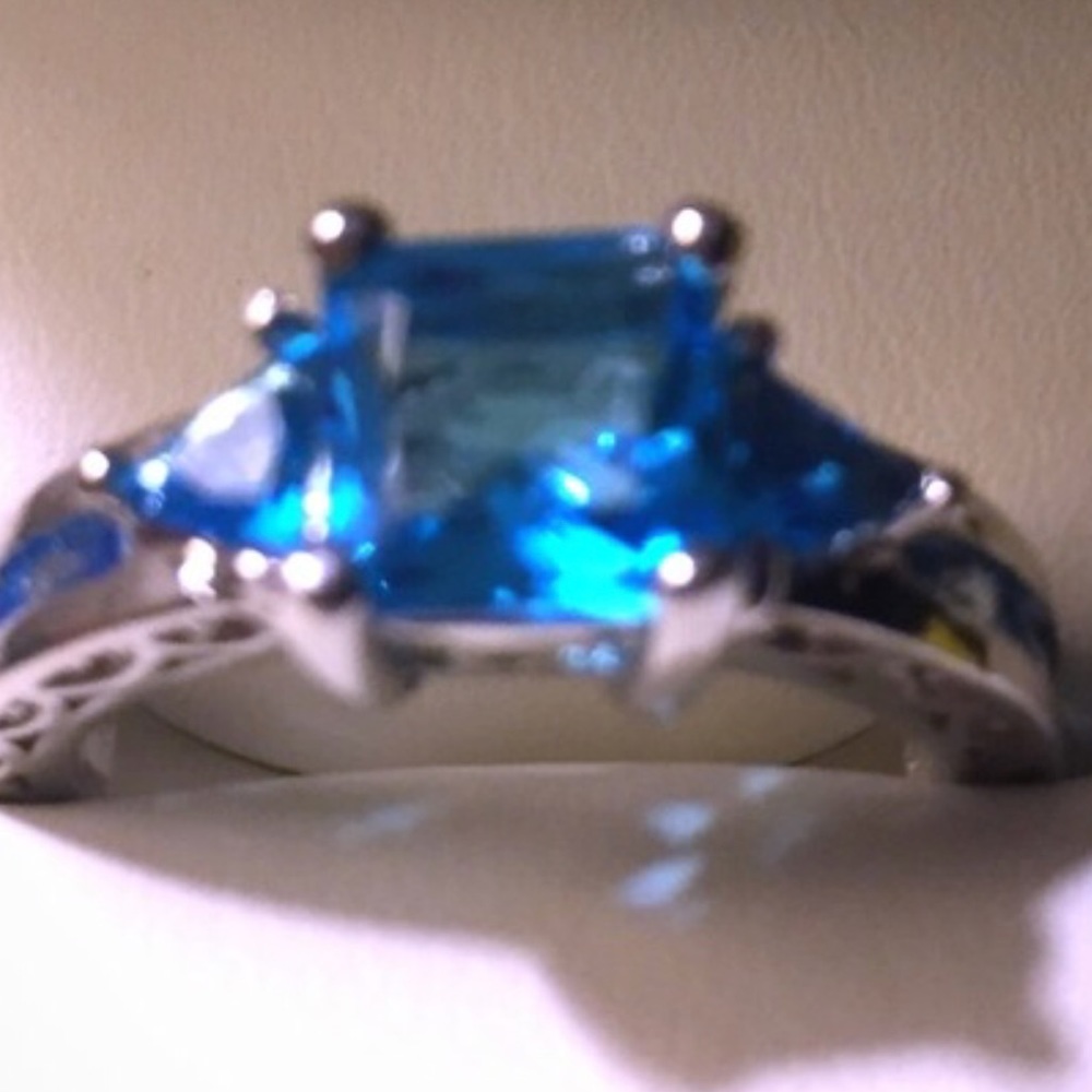 Princess Cut Sapphire